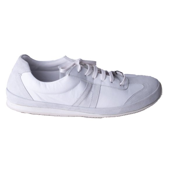 DIVARESE WHITE SHOESMENS SIZE 9.5